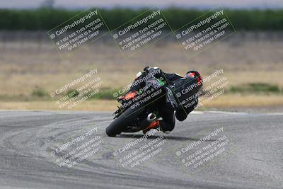 media/May-03-2025-CRA (Sat) [[22b18d099a]]/Races/Race 1/